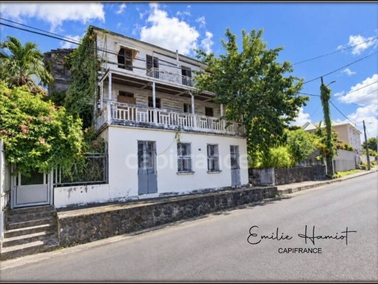 A vendre - Fort de France Clairière - Terrain avec bâti à réhabiliter ou à démolir — photo 1