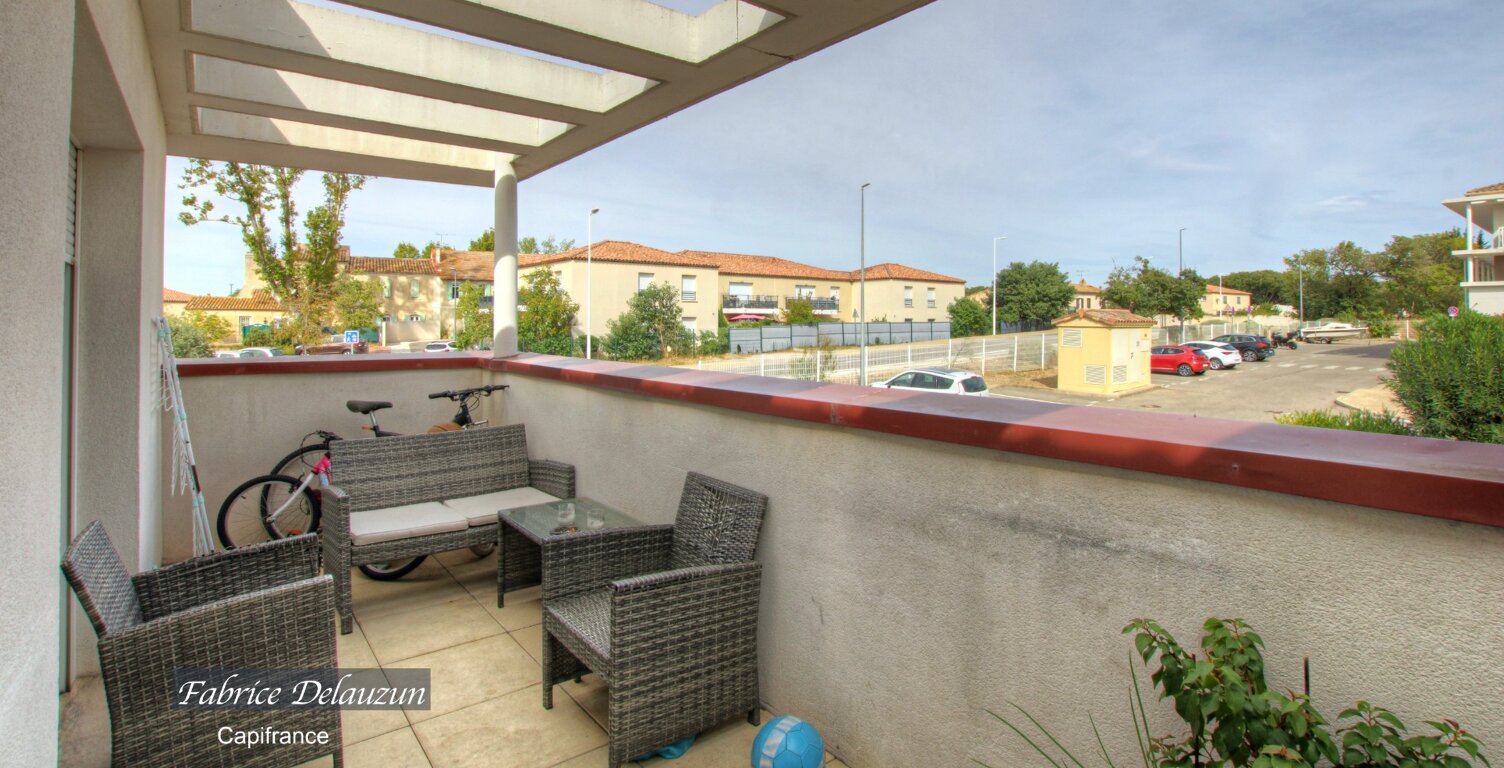 Appartement T3 BIS  pièces SAINT MARTIN DE CRAU (13) — photo 1