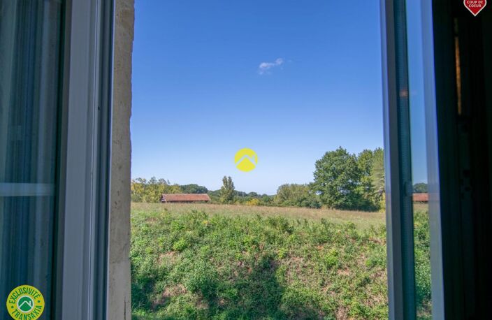 Maison en pierre au bord de Forêt — photo 4