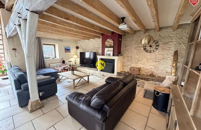 Maison rénovée avec piscine — photo 2