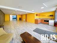 REZE - LOCAL Professionnel - Evolution mixte habitation possible - — photo 2