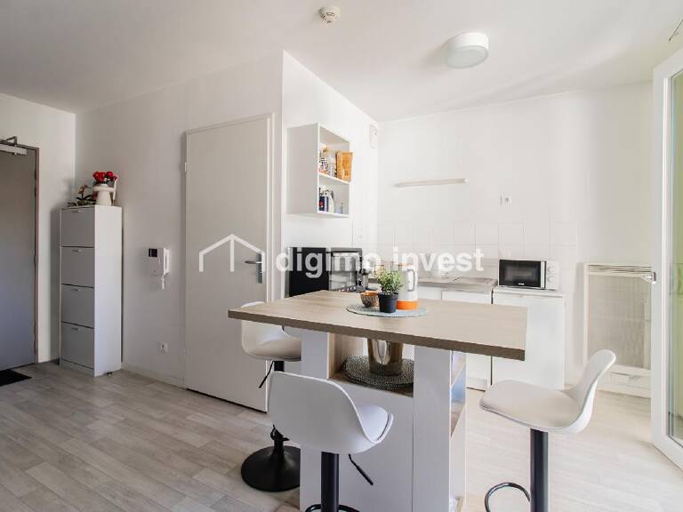 Studio + parking quartier étudiants à Nantes — photo 1
