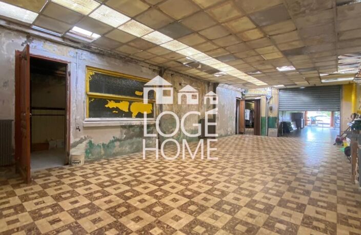 IMMEUBLE DE 349M²  À USAGE MIXTE AVEC GROS POTENTIEL — photo 2