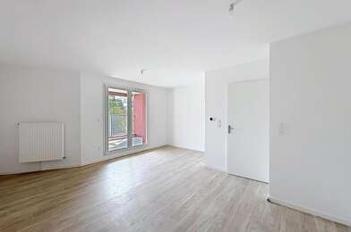 Appartement 3 pièces 820 €