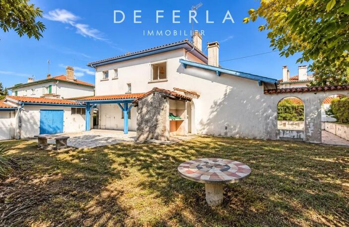 Anglet - Quartier Cantau - Maison à rénover avec jardin, garage et 3 chambres — photo 3