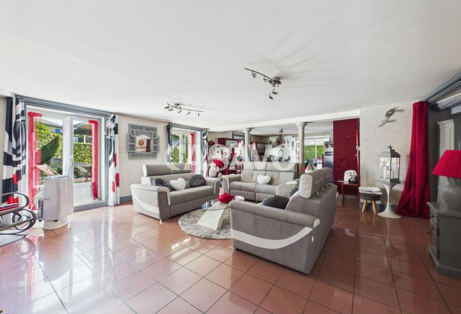 Vente Maison 5 pièces de 195m² — photo 1