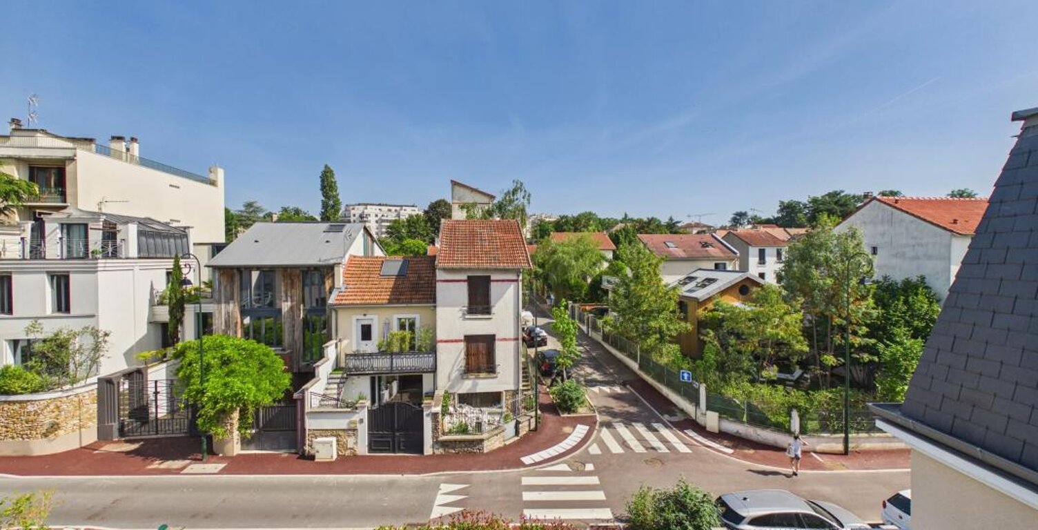 Agréable appartement T3 avec Balcon - 56m² - Garches — photo 1