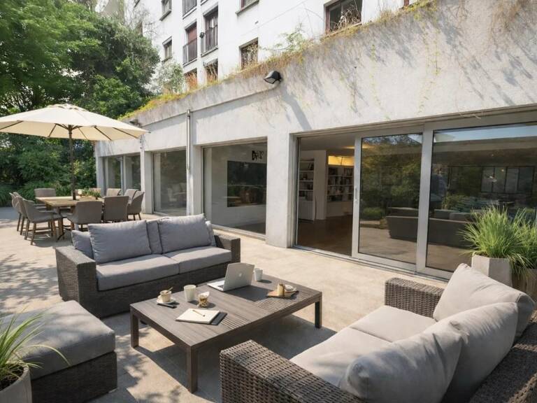 Bureaux en duplex à vendre de 261,65 m² avec terrasse et jardin privatif de + de 100 m² a toute proximité du métro et du centre ville de Montrouge, opportunité idéale pour investissement ou développement — photo 1