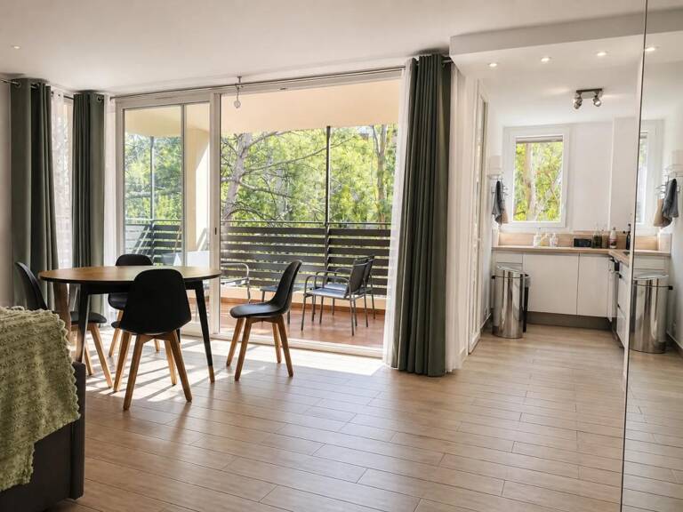 Appartement T3 de 67 m² à La Valette-du-Var — photo 1