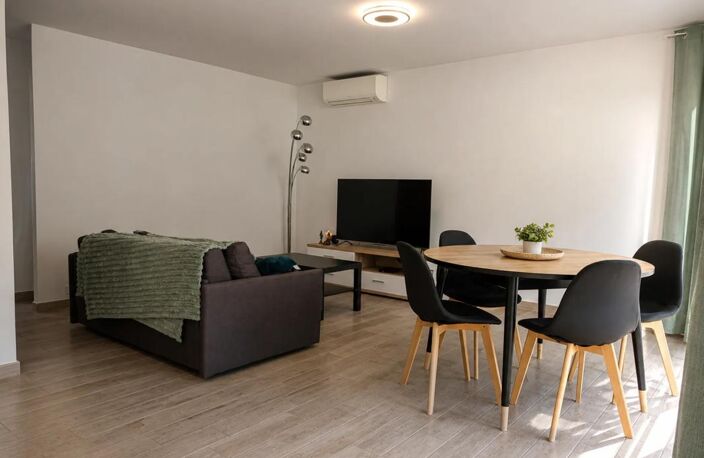 Appartement T3 de 67 m² à La Valette-du-Var — photo 3
