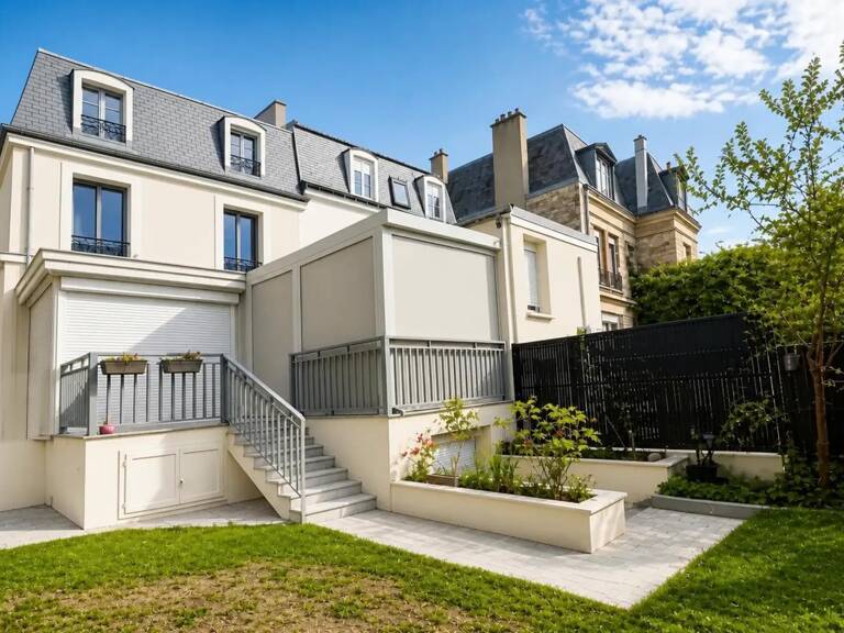 Maison de 7 pièces de 130 m² à Enghien-les-Bains — photo 1