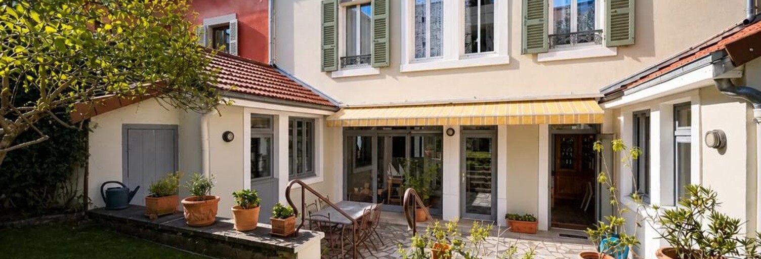 Maison 9 Pièces 218 m² à vendre à Vichy (03200)
