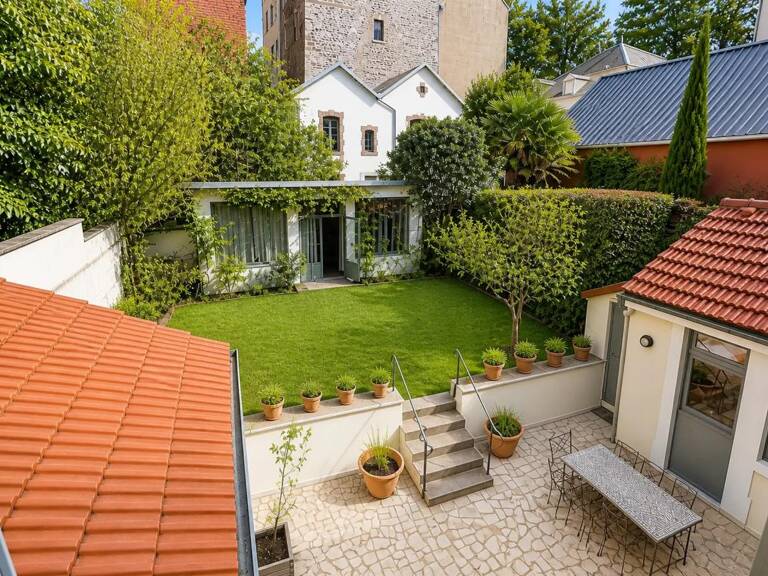 Maison de 9 pièces de 218 m² situé à Vichy — photo 1