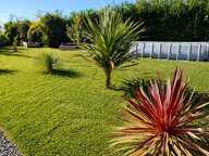 Bâtisse en pierre de 86 m², avec véranda, garage et joli jardin de 741 m² avec piscine hors-sol — photo 4