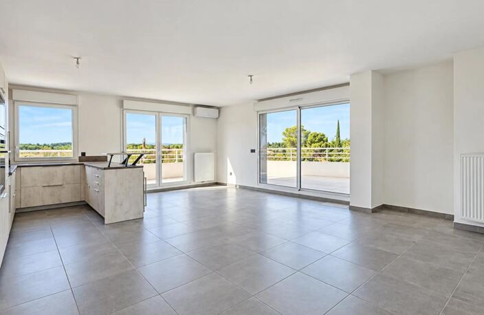 Appartement 4 pièces de 105 m² à Baillargues — photo 2