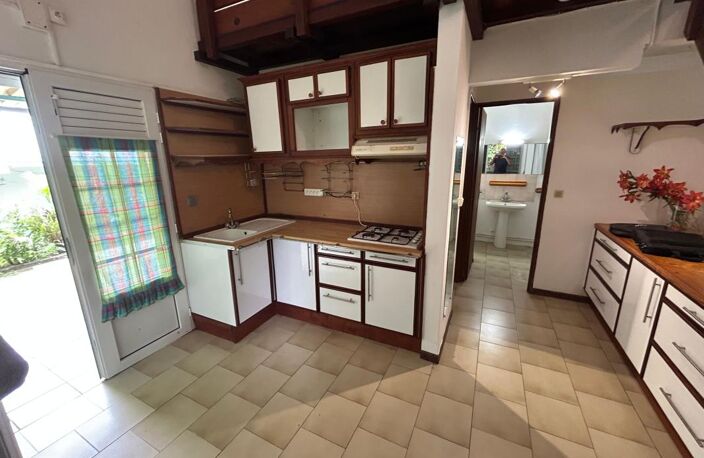 A saisir appartement T2 bis à Sainte Anne — photo 2