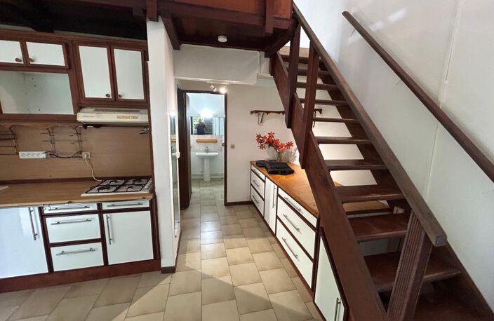 A saisir appartement T2 bis à Sainte Anne — photo 3