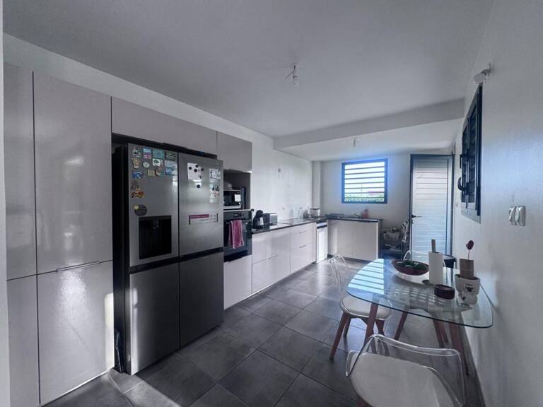 Appartement À Vendre — photo 1