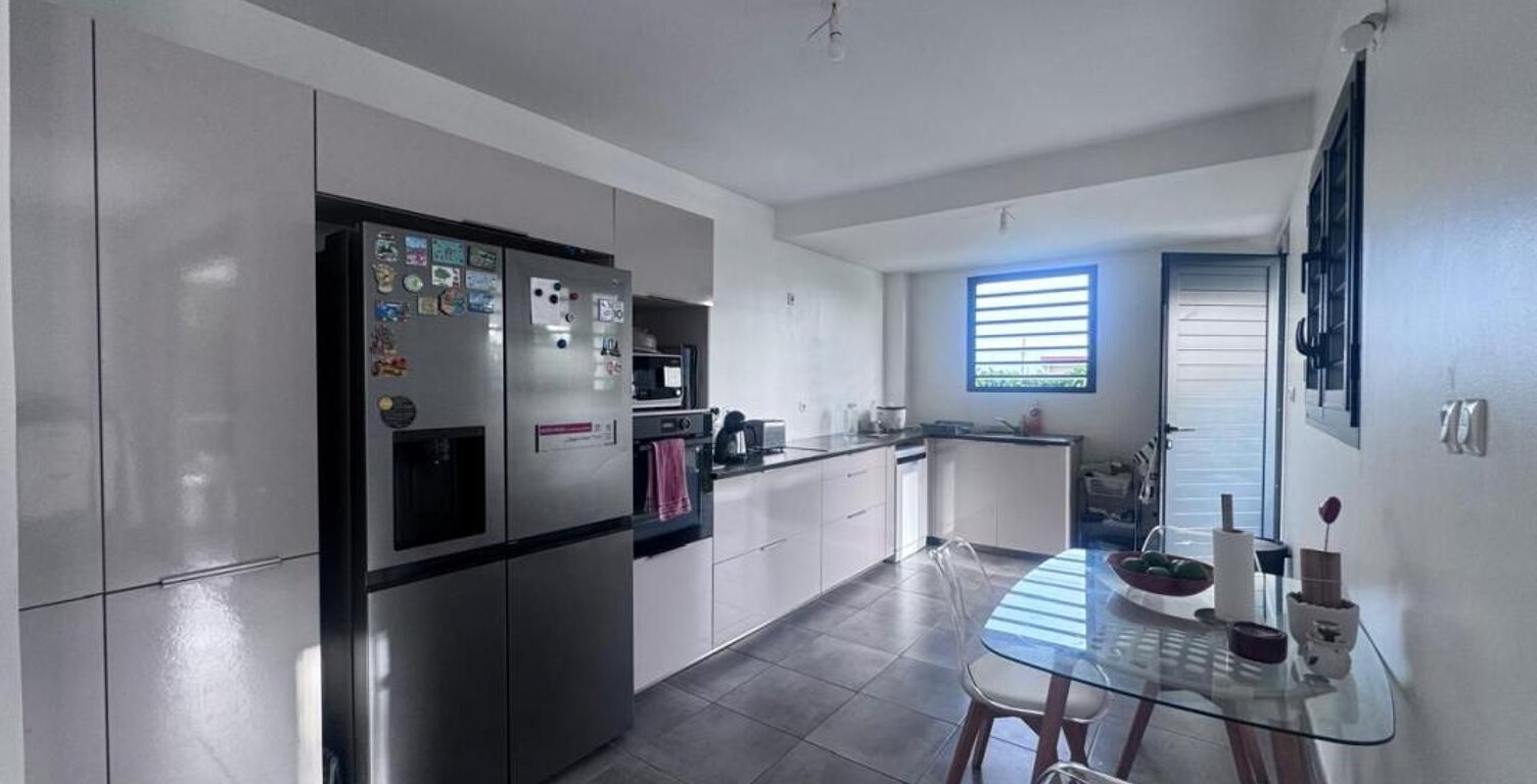 Appartement À Vendre — photo 1