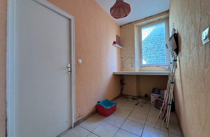 Fismes – Maison avec de beaux volumes et jardin — photo 5