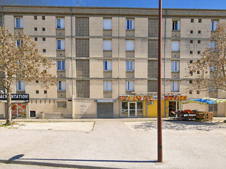LOCAL COMMERCIAL / PROFESSIONNEL 65m2 — photo 1