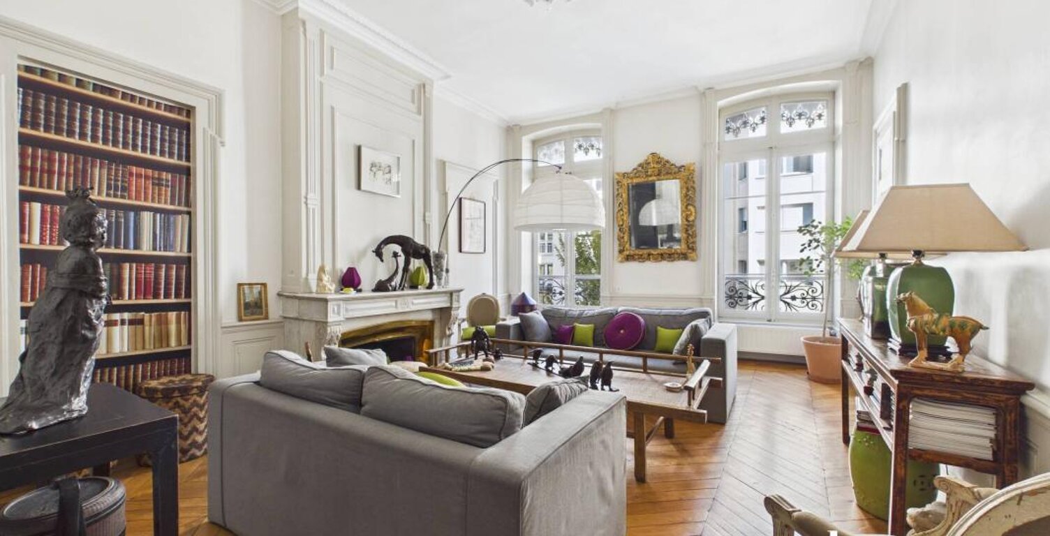 Exclusivité Cours LAFAYETTE LYON Proche presqu'ile— Élégance et volumes d'exception au cœur de Lyon : 174 m² bourgeois, garage triple de 67 M2 et combles de 107 M2 aménageables — photo 1