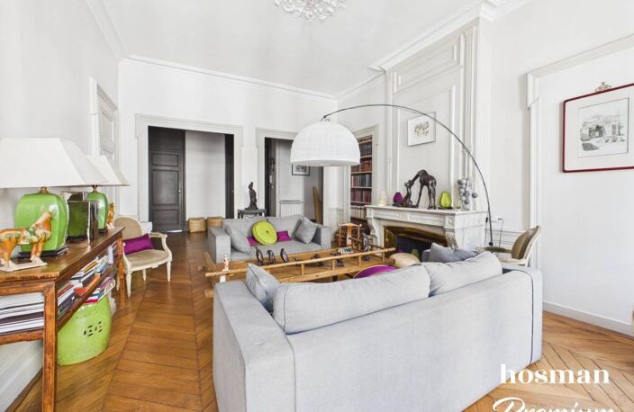 Exclusivité Cours LAFAYETTE LYON Proche presqu'ile— Élégance et volumes d'exception au cœur de Lyon : 174 m² bourgeois, garage triple de 67 M2 et combles de 107 M2 aménageables — photo 2