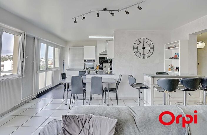 EXCLUSIVITÉ ORPI – Appartement 100 m², 3 chambres, garage double, Saint-Étienne — photo 4