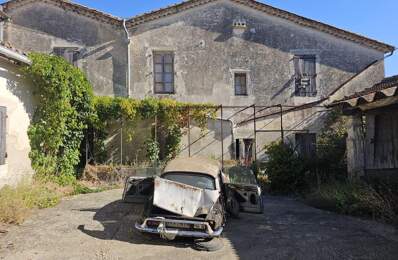 À Vendre - A Nîmes mas à rénover de 500 m² + 5ha de terres agricoles — photo du bien
