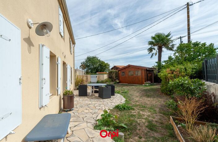 Maison LE THOU 3 chambres Terrain 231m² — photo 2