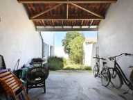 Agréable Maison À Vendre à Loix- proche du Marché — photo 2