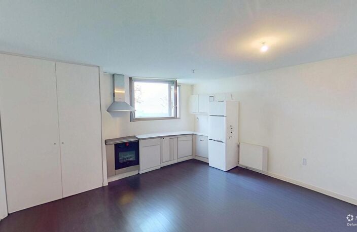 LYON 6ᵉ – 39 m² + BOX – 215 000 € Un bien rare qui conjugue valeur patrimoniale et rentabilité locative  5,0 à 6,8 % de rendement brut théorique • Métros Foch & Masséna à 500 m* — photo 2