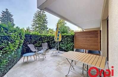 Appartement À Vendre — photo du bien