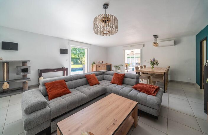 A vendre : Maison avec piscine, jacuzzi et dépendance à Clairbois au calme — photo 3