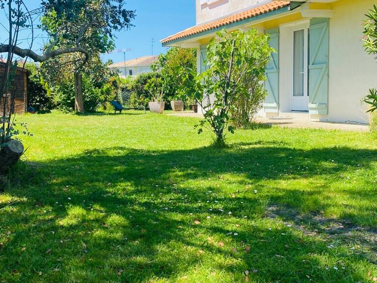   À VENDRE : LE TEICH centre ville – maison de plain-pied, jardin clos — photo 1