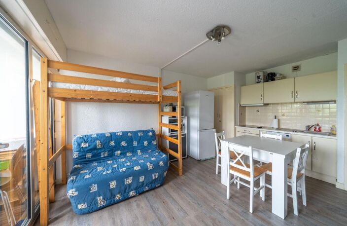 Appartement À Vendre — photo 2