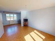 ROMBAS - Maison Mitoyenne 1 coté - En Impasse - 85m² - 3 chambres - jardin et garage — photo 2