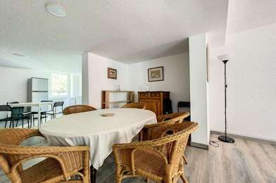 Maison 6 pièces 1100 €