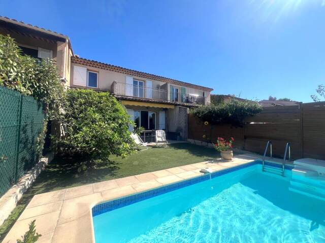 Maison À Vendre — photo du bien
