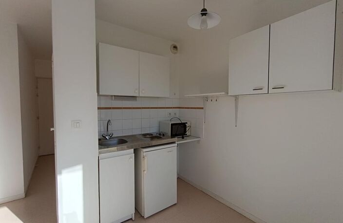 Appartement À Louer — photo 3
