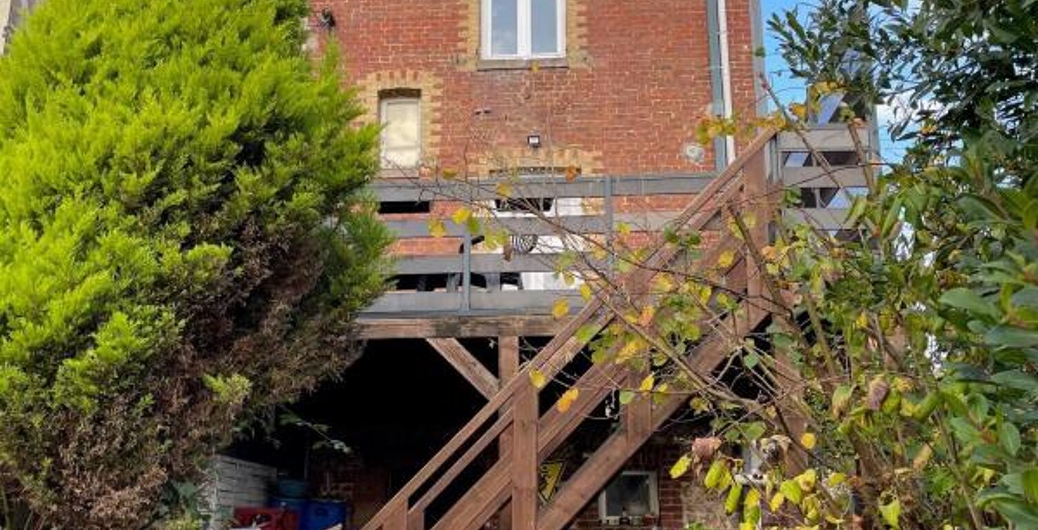 Maison À Vendre — photo 1