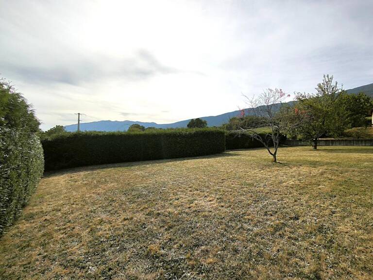Terrain À Vendre — photo 1