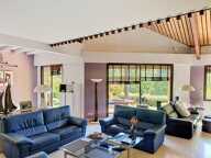 Maison d’architecte de 230m² au cœur d’un magnifique parc arboré – RIGNAC — photo 3
