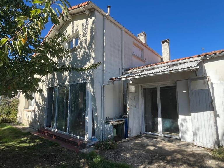 Maison À Vendre — photo 1