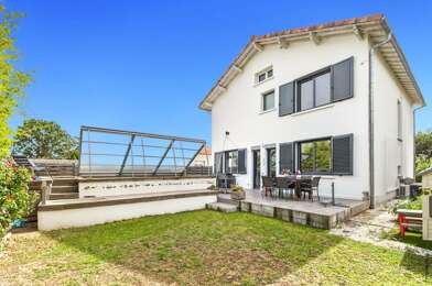 Maison 6 pièces 379000 €