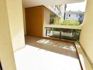 Appartement T2 À Vendre avec garage fermé / résidence sécurisée / parc arboré avec piscine — photo 4