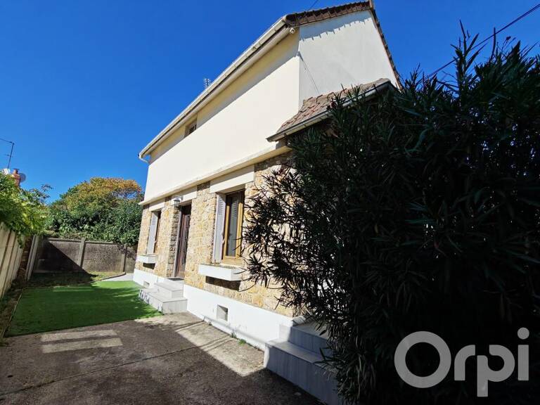 Maison À Vendre — photo 1