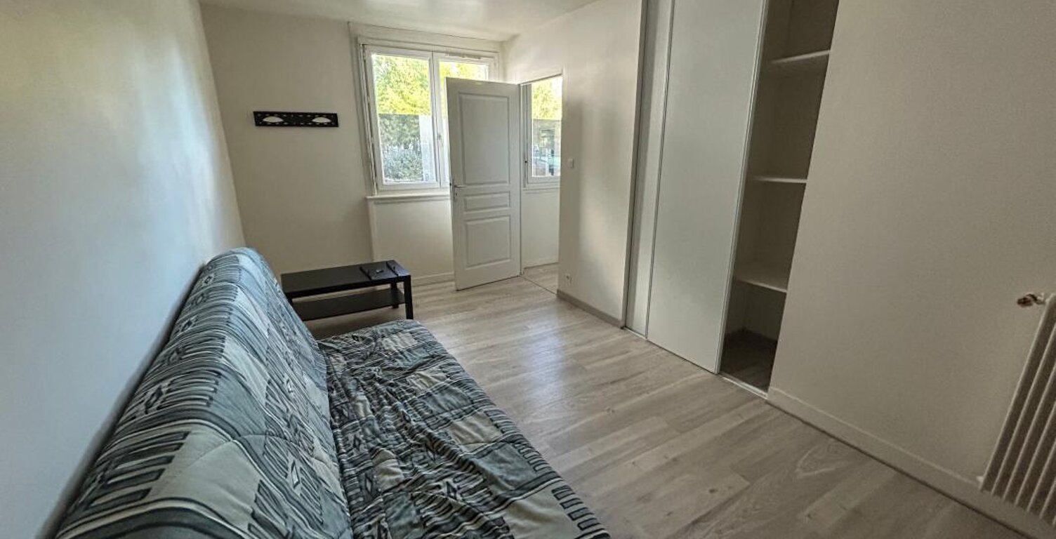 Appartement À Louer — photo 1