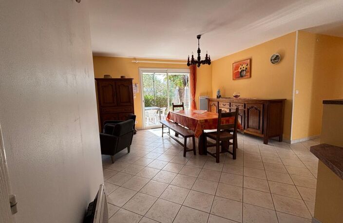 Maison à louer à l'année — photo 3