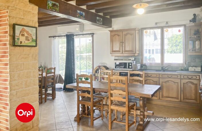 Maison traditionnelle à Vendre - Vallée de Seine - 4 chambres - sous-sol total — photo 2